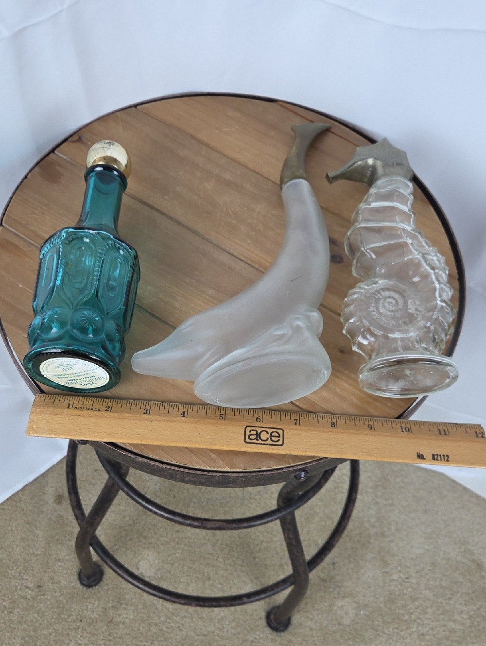 Avon Vintage Glass Bottles. - Picture 13 of 13